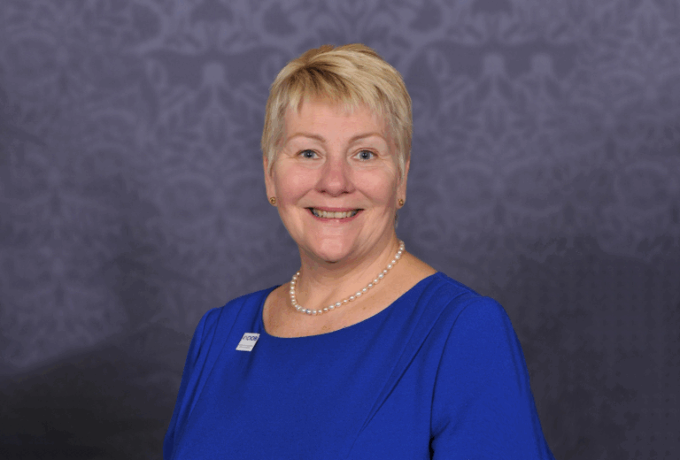 Caroline-Gumble