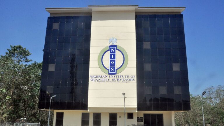 5511b241-f567-4313-94b0-a1cd61648e47