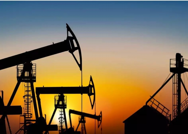 Oil-Prices-Surge-Near-69-over-Growing-Supply-Risks-750x536