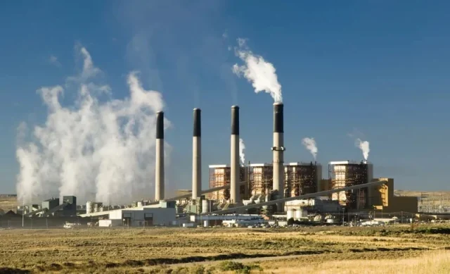 Fossil-Fuel_1784766584-640x389