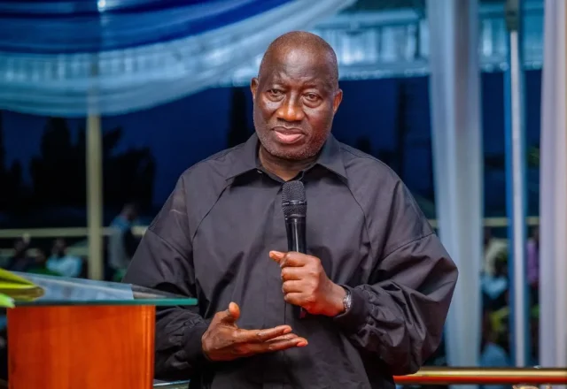 Jonathan-Goodluck-Ebele_1784762973-640x440