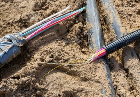 fiber-cable-750x536