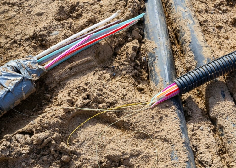 fiber-cable-750x536